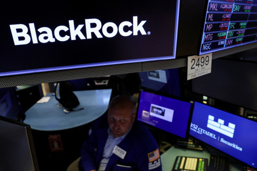 BlackRock’s assets hit record $14 trillion on fourth-quarter markets rally